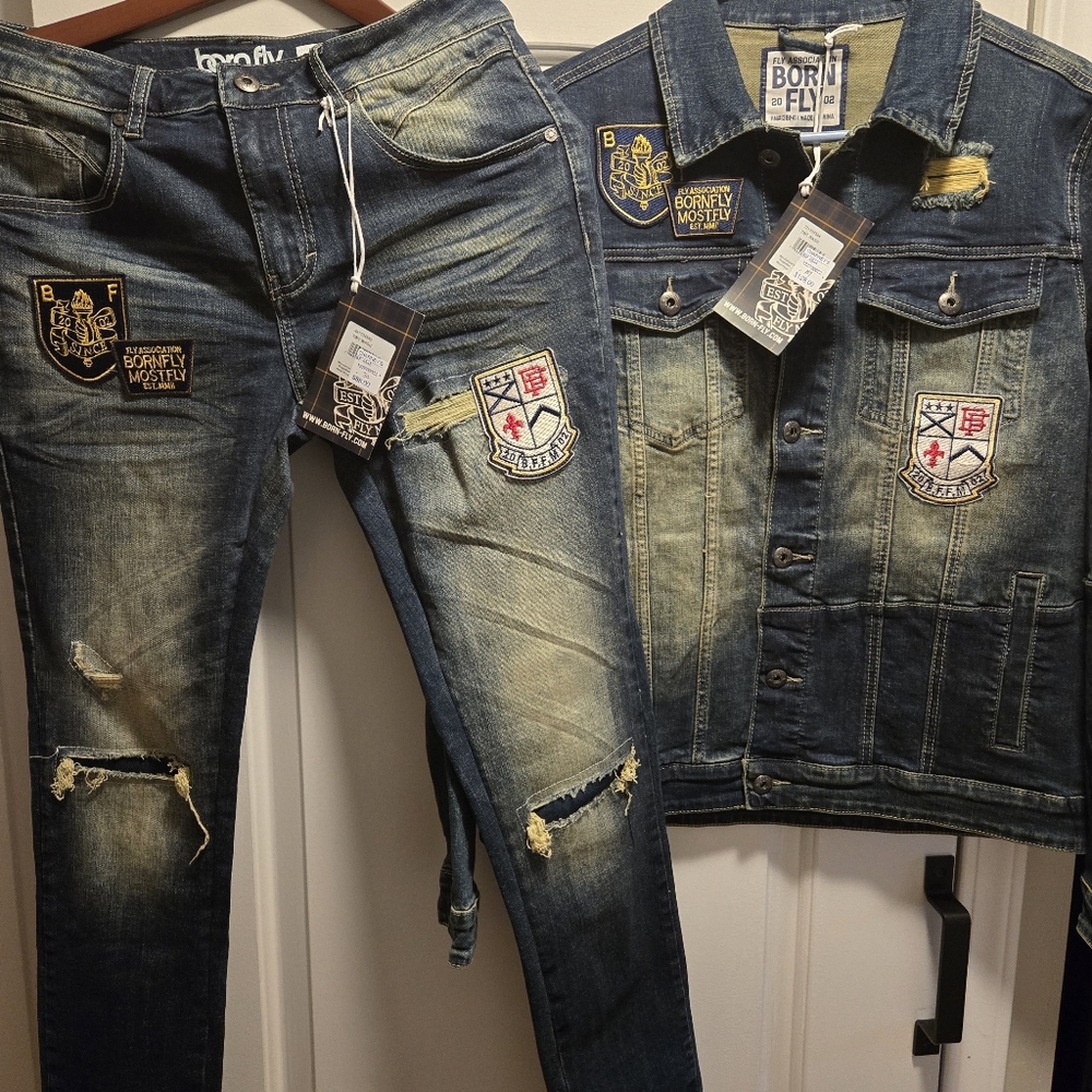 Vintage Blue Straight Jeans with Embroidered Accents